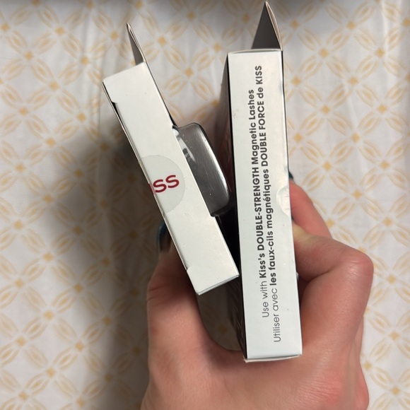 KISS MAGNETIC EYELASH SET OF 2 + Magnetic Liner- BRAND NEW SEALED IN BOX -BUNDLE - Picture 5 of 14